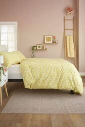 Deyongs Lazy Daisy Duvet Set in Printed Flower Design in Yellow - Size: King - thumbnail 2