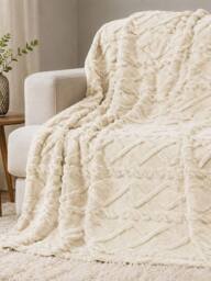 Dyzi Cable Style Blanket - Extrasoft Textured Decorative Throw 150 x 200cm in Natural - Size: 150 cm x 200 cm - thumbnail 2