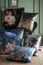Appletree 'Kennington' Luxe Velvet Filled Cushion - Size: 55 cm x 55 cm - thumbnail 3