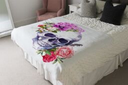 Benjamin Tate Design Human Skull With Flowers Blanket in Natural - Size: 120 cm x 150 cm - thumbnail 3