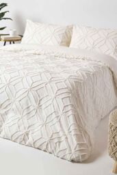 Homescapes Diamond Cotton Tufted Duvet Cover Set in White - Size: Single - thumbnail 3