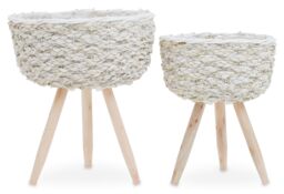 Orsina Set of 2 White Planters, Woven White Pots With Wooden Legs, White Plant Containers With Inner Lining - thumbnail 1