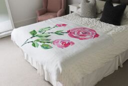 Benjamin Tate Design Rose Print Blanket in Natural - Size: 120 cm x 150 cm - thumbnail 3