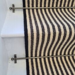 RainbowHome Stripe Quality Wool Stair Runner Loop Pile With 100% Pure Wool Edge in Black - Size: 15 cm x 20 cm - thumbnail 2