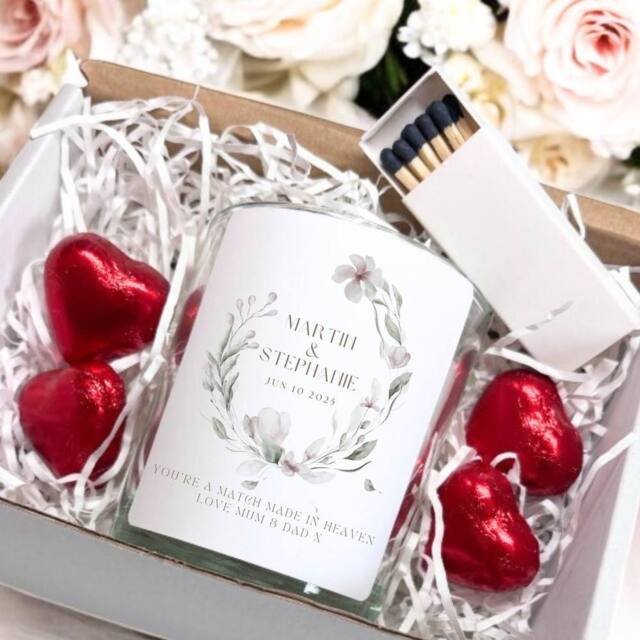 Aye Do Gifts Personalised Watercolour Flowers Candle Gift Set in White - image 1