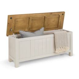 Cheshire Premium Everwood Storage Bench in Grey Wash Finish in Pale Grey - thumbnail 4