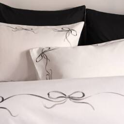 OHS Bow Border Bedding Set Microfibre Duvet Cover with Pillowcase in Black - Size: King - thumbnail 2