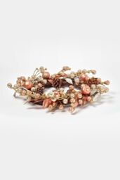 Homescapes Champagne Pinecone & Apple Christmas Wreath in Bronze - thumbnail 3