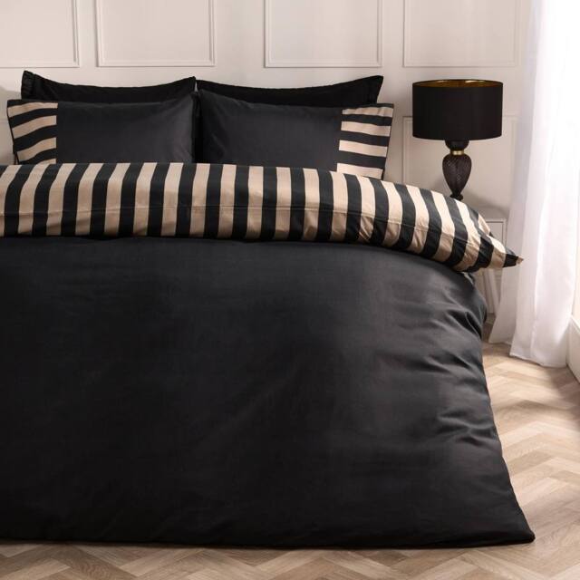 OHS Stripe Edge Bedding Set Microfibre Duvet Cover with Pillowcase in Black - Size: Double - image 1