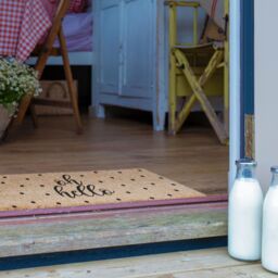 Artsy Mats Oh Hello Spotty Patio Doormat in Beige - Size: 40 cm x 120 cm - thumbnail 3