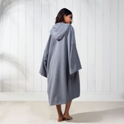 OHS Women's Poncho Oversized Hooded Towel Bath Beach Robe in Charcoal - thumbnail 3
