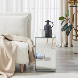 FurnitureboxUK Noor Mirrored Glass Side Table & Bedside Table in Silver - thumbnail 2