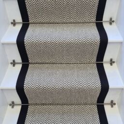 RainbowHome Herringbone Java Stair Runner With 100% Cotton Black Border in Stone - Size: 50 cm x 600 cm