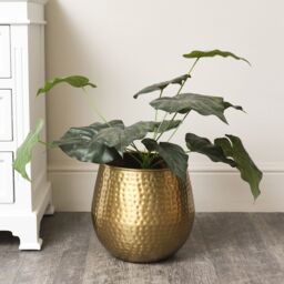 Melody Maison Medium Gold Hammered Metal Planter 30cm X 28cm - Size: 30 cm X 28 cm - thumbnail 5