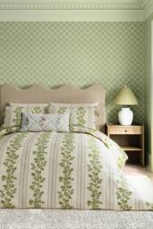 Sanderson 'Cobnut Stripe' Cotton Duvet Cover Set in Green - Size: Single - thumbnail 1