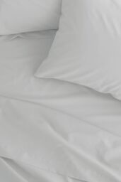 Catherine Lansfield 'Easy Iron Percale' Flat Sheets in White - Size: Single Flat - thumbnail 3