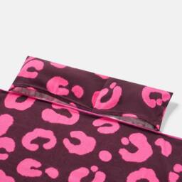 OHS Leopard Beach Towel with Bag Quick Dry Absorbent Travel Spa in Burgundy - thumbnail 5