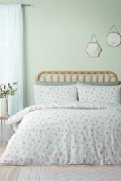 Catherine Lansfield 'Cameo Floral' Reversible Duvet Cover Set in Light Green - Size: Double - thumbnail 2