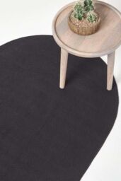 Homescapes Handmade Woven Braided Oval Rug in Black - Size: 150 cm diameter