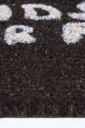 Homescapes Four Feet Paws Coir Doormat in Black - Size: 40 cm x 70 cm - thumbnail 3