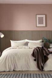 Helena Springfield 'Snug' Fleece Throw in Chocolate - Size: 140 cm x 180 cm - thumbnail 3