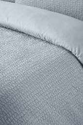 Catherine Lansfield Crinkle Seersucker Duvet Cover Set in Blue - Size: Single - thumbnail 3