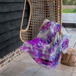 Benjamin Tate Design Pink Wilderness Blanket in Natural - Size: 120 cm x 150 cm - thumbnail 4