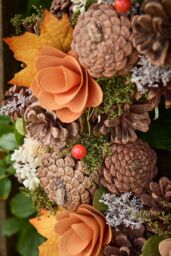 Dibor Forest Festive Decor Autumn-Winter Wreath Front Door Christmas Wreath 34cm in Orange - thumbnail 5