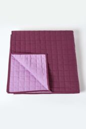 Homescapes Cotton Quilted Reversible Bedspread in Purple - Size: Single - thumbnail 2