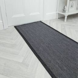 runrug Carpet Runner Rug - Indoor/Outdoor, Reversible, 2mm - 'Illusion' in Midnight - Size: 60 cm x 150 cm - thumbnail 1