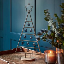 Ivyline Pewter Christmas Tree with Star - Premium Quality metal Sculpture - H71cm W35cm D15cm in Silver