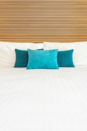 Neel Blue 300TC Cotton Fitted Sheet, White Satin Stripe, Double, 135x190x30cm - Size: Double - thumbnail 5