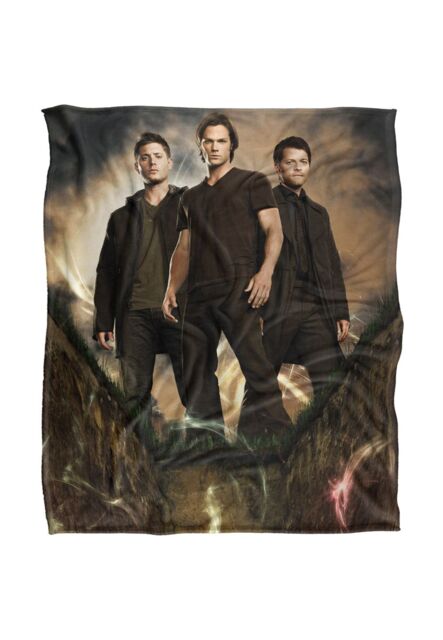 Warner Brothers Supernatural Silky Touch Super Soft Throw Blanket 152x127cm in White - Size: 152x127 cm - image 1
