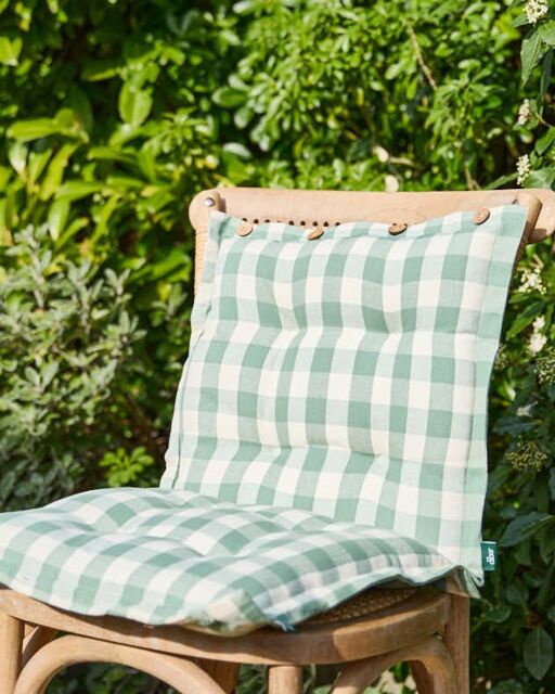 Dibor Set of 2 Green Gingham Summer Outdoor Garden Chair Seat Pad Cushions W40 x L40cm - Size: 40 cm x 40 cm - image 1