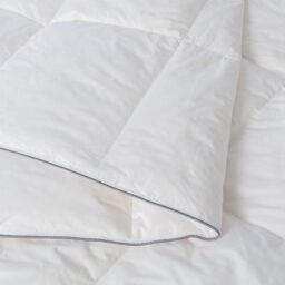 Snug City Luxury 10.5 Tog Duck Feather & Down Duvet 100% Cotton Cover in White - Size: King - thumbnail 3
