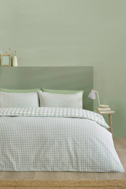 Catherine Lansfield 'Bamford Gingham Check' Reversible Duvet Cover Set in Green - Size: Double - image 1