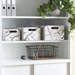 Wyld and Coco Set of 3 White Faux Leather Marble-Effect Storage Baskets - thumbnail 1