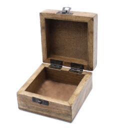 KDMD White Washed Wooden Box - 4x4 Slavic Design in Brown - thumbnail 3