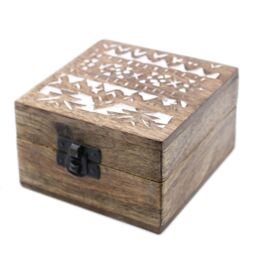 KDMD White Washed Wooden Box - 4x4 Slavic Design in Brown - thumbnail 2