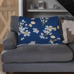 Benjamin Tate Design Blue & Yellow Bunches Blanket in Natural - Size: 120 cm x 150 cm - thumbnail 2