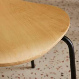 sweeek Set Of 4 Retro Wooden Stacking Chairs in Light Brown - thumbnail 3