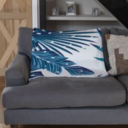 Benjamin Tate Design Snow Tropical Leaves Blanket in Natural - Size: 120 cm x 150 cm - thumbnail 2