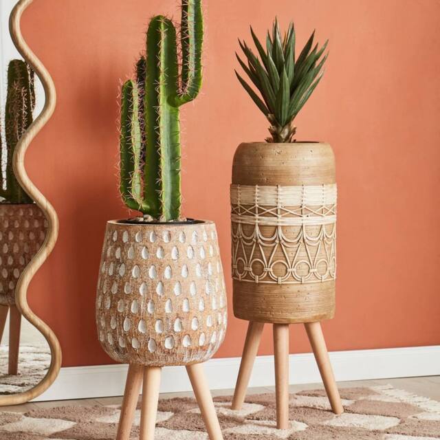 Wyld and Coco Light Brown Magnesium Round Plant Stand Beechwood Base Tall Planter - image 1
