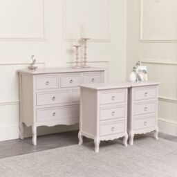 Melody Maison Large Pink 6 Drawer Chest Of Drawers & Pair Of 3 Drawer Bedsides - Sophia Pink Range in Pale Pink - thumbnail 4
