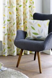 Fusion 'Beechwood' Classic Leaf Trail Print 100% Cotton Filled Cushion in Green - Size: 43 cm x 43 cm - thumbnail 2
