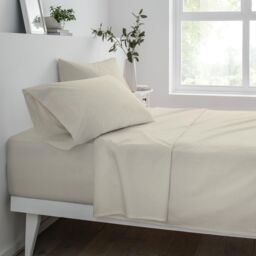 Smart Living Luxury Non-Iron Easy CarePolycotton 32cm Deep Fitted Bedsheet in Natural - Size: Super King Fitted