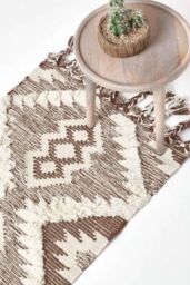Homescapes Lhasa Handwoven Textured Kilim Wool Hall Runner, 66 x 200 cm in Brown - Size: 66 cm x 200 cm