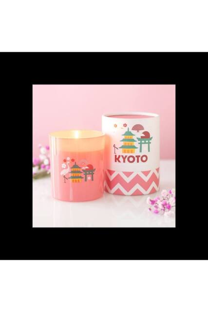 KDMD Kyoto Bamboo & Cherry Blossom Scented Candle in Pink - image 1