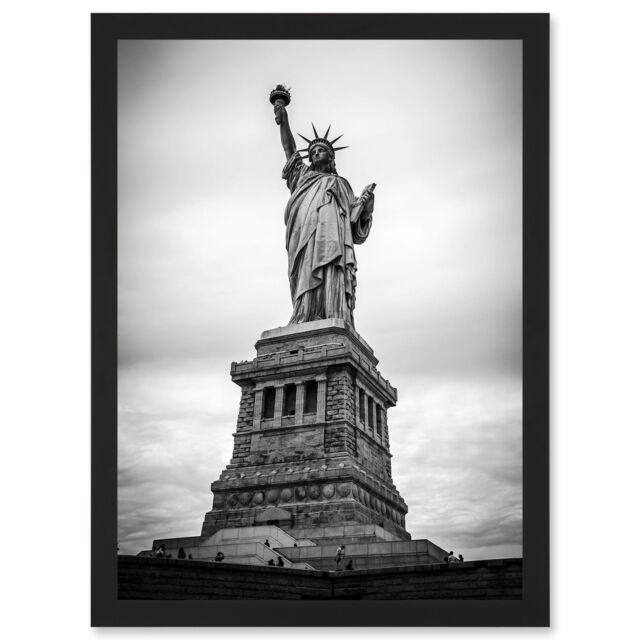 Artery8 Statue Liberty New York City USA Black White Artwork Framed Wall Art Print A4 - image 1