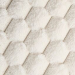 OHS Thick Waffle Faux Fur Soft Fleece Throw Warm Blanket in Cream - Size: 125 cm x 150 cm - thumbnail 6